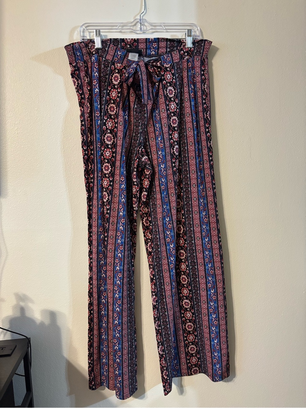 Joe Benbasset Striped Floral Tie-Waist Wide Leg Pants in Blue & Black